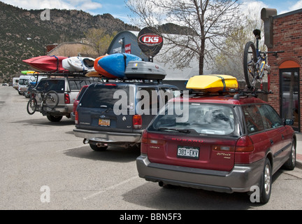 Colorado Buena Vista center for kayaking on the Arkansas River kayaks on cartop rack Stock Photo