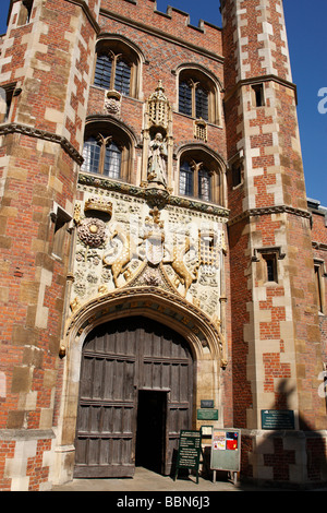the gatehouse to st john's college cambridge uk Stock Photo