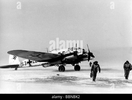 events, Second World War / WWII, Russia, aerial warfare, German bomber Heinkel He 111 on a snow-covered airfield at Stalino, Ukraine, 11.2.1943, Stock Photo