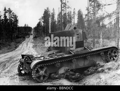 events, Second World War / WWII, Finland, knocked out Soviet light tank T-26, probably 1941, tanks, 20th century, destroyed, USSR, Soviet Union, Russia, destruction, wreck, T 26, T26, historic, historical, Continuation War 1941 - 1944, 1940s, Stock Photo