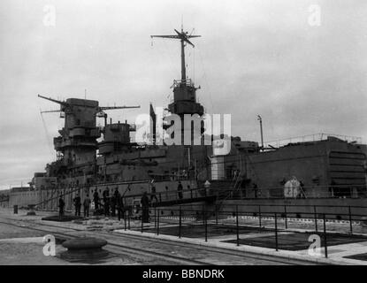 French Navy warship WWII Stock Photo - Alamy