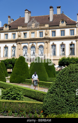 View of the formal garden Hotel du Peyrou Neuchatel Switzerland. Charles Lupica Stock Photo