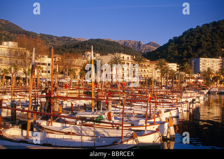 Traditional fishing boats at Puerto de Sóller (Port of Soller), Isla de Mallorca (Majorca Island), Spain. Stock Photo