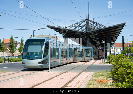 Valenciennes, Denain, moderne Straßenbahn - Valenciennes, Denain ...