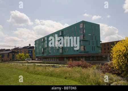 “Queen Mary College” “University of London” “Mile End Campus” “Student Village” QMC 'Mile End Park' 'Regent's Canal' 'Mile End' Stock Photo