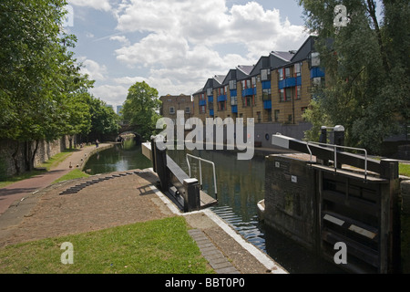 Mile End Lock Regents Canal QMC Student Village Tower Hamlets, east London GB UK Stock Photo