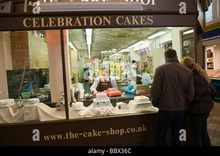 Cake shop in the Covered Market Oxford Stock Photo