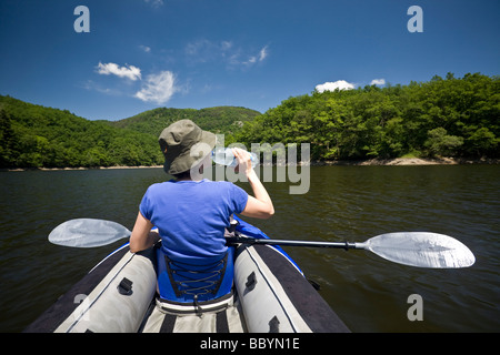 A small break on the Sioule river (Puy de Dôme - France). Une petite pause sur la Sioule au niveau du Méandre de Queuille. Stock Photo