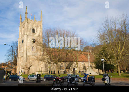 Reading Minster, Minster Church of St Mary the Virgin from Butts, Reading, Berkshire, United Kingdom, Europe Stock Photo