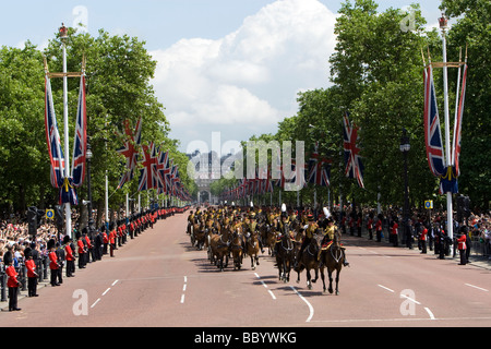 Soldiers of the British Armies Guards Regiments marching in The Mall, London during the celebration of the Queen's birthday Stock Photo