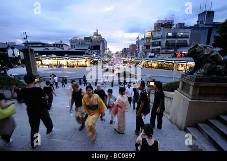 Shijo Dori (Shijo street) as seen from the entrance to the Yasaka Shinto Shrine from. Gion Matsuri Festival. Kyoto. Japan Stock Photo