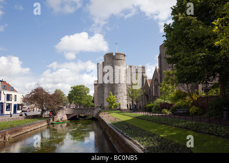 View along the River Stour to Westgate towers from West Gate gardens in Canterbury Kent England UK Great Britain Stock Photo