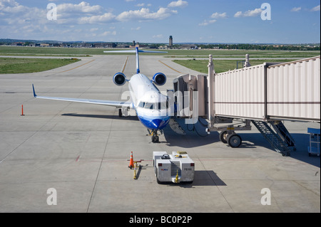 Airport boarding ramp Stock Photo - Alamy