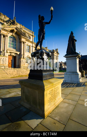 England Tyne Wear South Shields South Shields Town Hall opened in 1910 and often used in Catherine Cookson television dramas Stock Photo