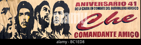 Cuban Revolution socialist propaganda billboard featuring Cultural and communist icon Che Guevara. CHE COMANDANTE AMIGO. CUBA Stock Photo