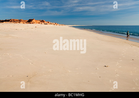 Coastline and cliffs at Cape Leveque on the Dampier Peninsula north of Broome Stock Photo