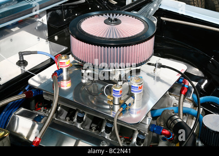 Custom fuel injection system with nitrous oxide (NOS) on a performance semi race V8 engine Stock Photo