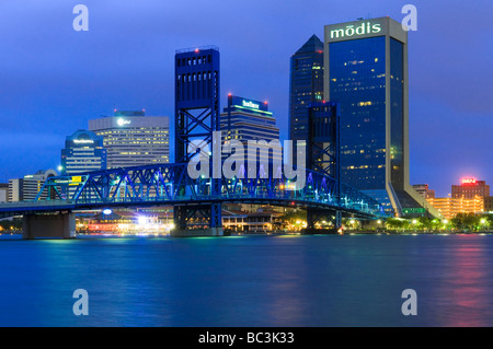 Jacksonville Florida downtown skyline reflects in St Johns River Stock Photo