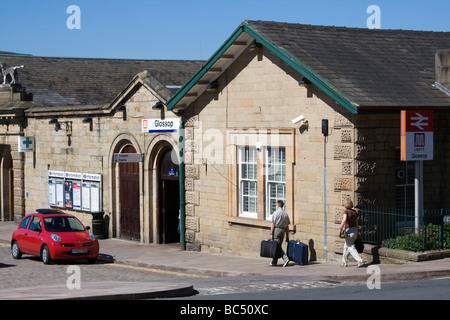 Glossop is a small market town within the Borough of High Peak in Derbyshire, England. Stock Photo