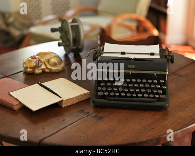 USA, Florida, Key West, Ernest Hemingway House, study and studio with his Royal typewriter Stock Photo