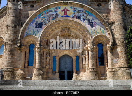 Barcelona - Sagrat Cor de Jesus - portal Stock Photo