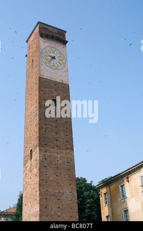 Medieval Towers In Da Vinci Square, Pavia, Italy Stock Photo - Alamy