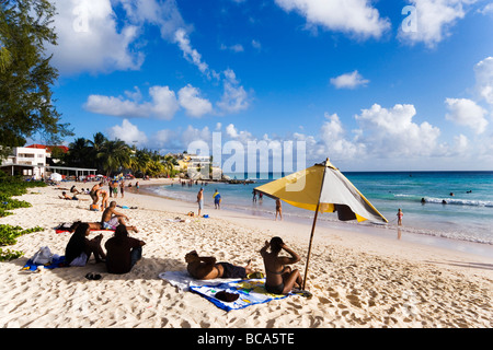 People relaxing at Accra Beach, Rockley, Barbados, Caribbean Stock Photo