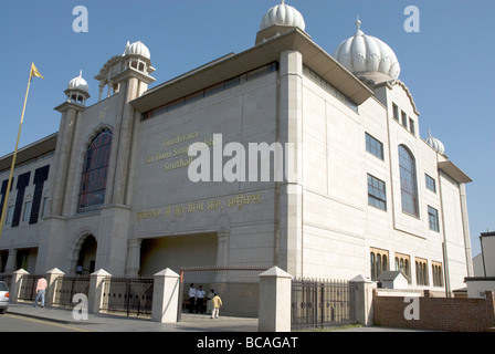 Gurdwara Sri Guru Singh Sabha, Sikh Gurdwara, Southall London UK Stock Photo