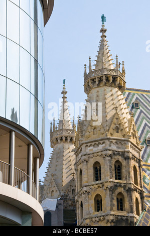 The Haas Haus building and Stephansdom cathedral in Vienna, Austria. Stock Photo