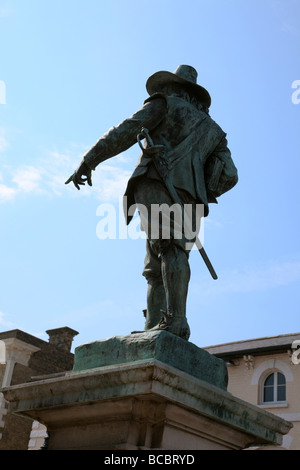 Oliver Cromwell statue St Ives Cambridgeshire England Stock Photo