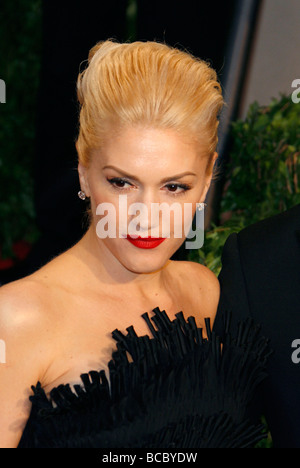 GWEN STEFANI US pop singer in 2004 Stock Photo - Alamy