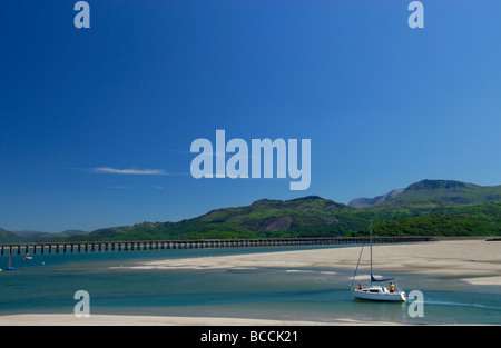 Barmouth bridge and view to Cadair Idris Gwynedd North Wales UK Stock Photo