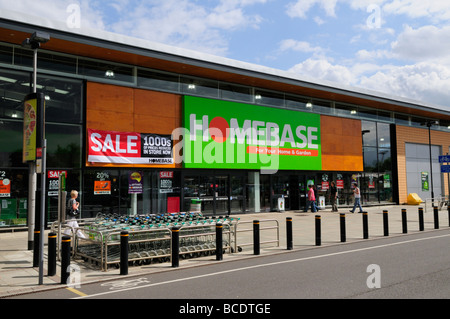 Homebase Home and Garden centre with sale notice , Cambridge England UK Stock Photo