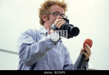 BBC Radio 1 One Roadshow. Chris Evans. Weston super mare. holding video camera Stock Photo