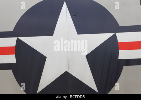 US USAF US Navy American military roundel symbol icon star and bar