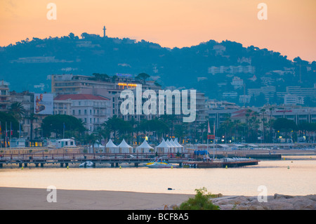 France, Provence-Alpes-Cote d'Azur, Cannes, Boulevard de la Croisette and beach Stock Photo
