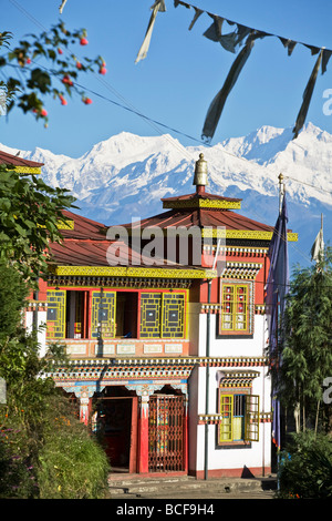 Bhutia Busty Gompa, & Kanchenjunga, Darjeeling Stock Photo - Alamy