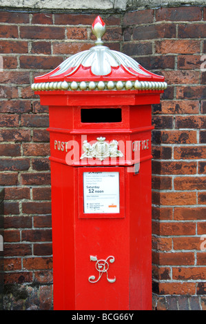 Victorian Post Box, Church Hill, Harrow-on-the-Hill, London Borough of Harrow, Greater London, England, United Kingdom Stock Photo