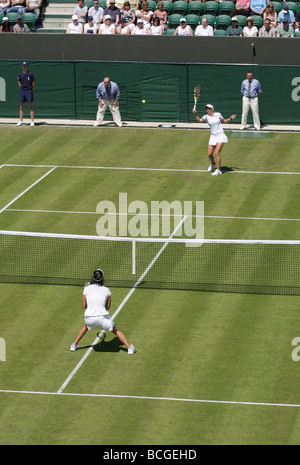 Wimbledon Championships 2009, Caroline Wozniacki DEN vs Kimiko Date-Krumm JAP in action Stock Photo