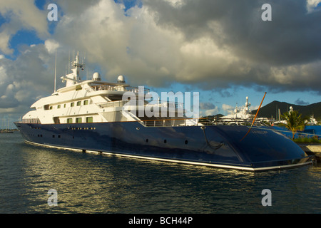 The 300 ft private luxury yacht Limitless docked in St Martin Caribbean  Stock Photo