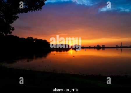 Reservoir, Edgbaston, Birmingham, at sunrise. Stock Photo