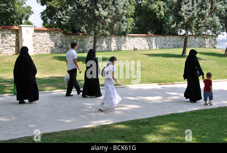 Images of Istanbul - Women wearing the burka Stock Photo