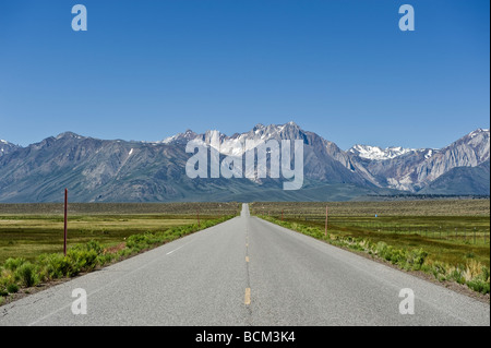 Sierre Nevada mountains viewed from Benton Crossing road, California Stock Photo