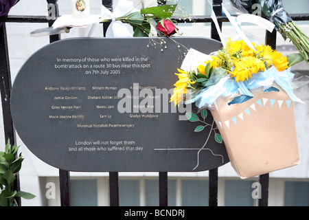 Memorial for victims of 7/7 bus bombing, London Stock Photo