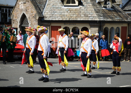 Morris Dancers Chagford Devon England Stock Photo - Alamy