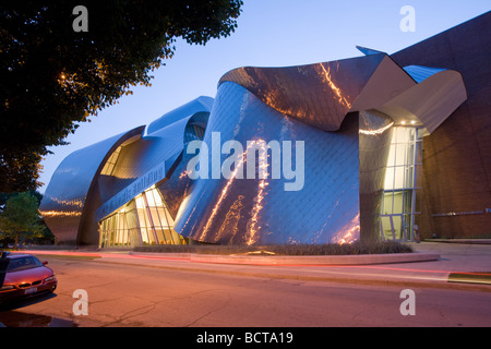 Peter B Lewis Building By Frank Gehry On Case Western Reserve Campus In ...