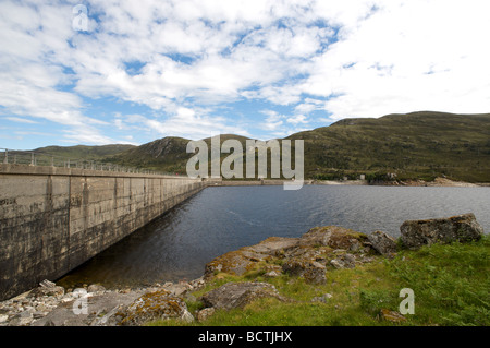 Mullardoch dam, part of the Affric-Beauly hydro-electric power scheme, Scotland. Stock Photo