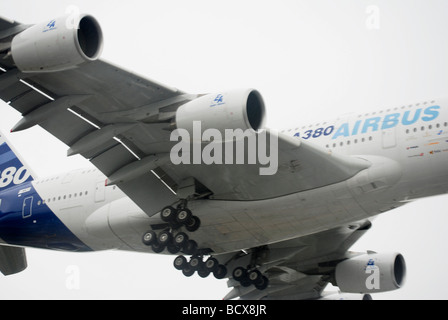 France Paris Bourget Airport Salon du Bourget The le Bourget Air show June 2009 Airbus A380 passenger plane in flight Stock Photo