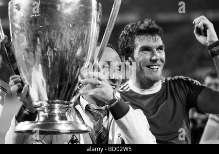Aston Villa manager Tony Barton in 1982 Stock Photo Alamy