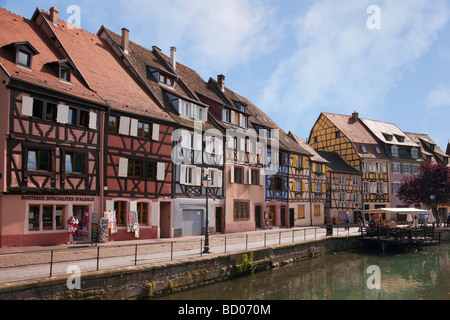 Quai de la Poissonnerie Colmar Haut Rhin Alsace France Colourful timber-framed houses by canal in Little Venice area of old town Stock Photo